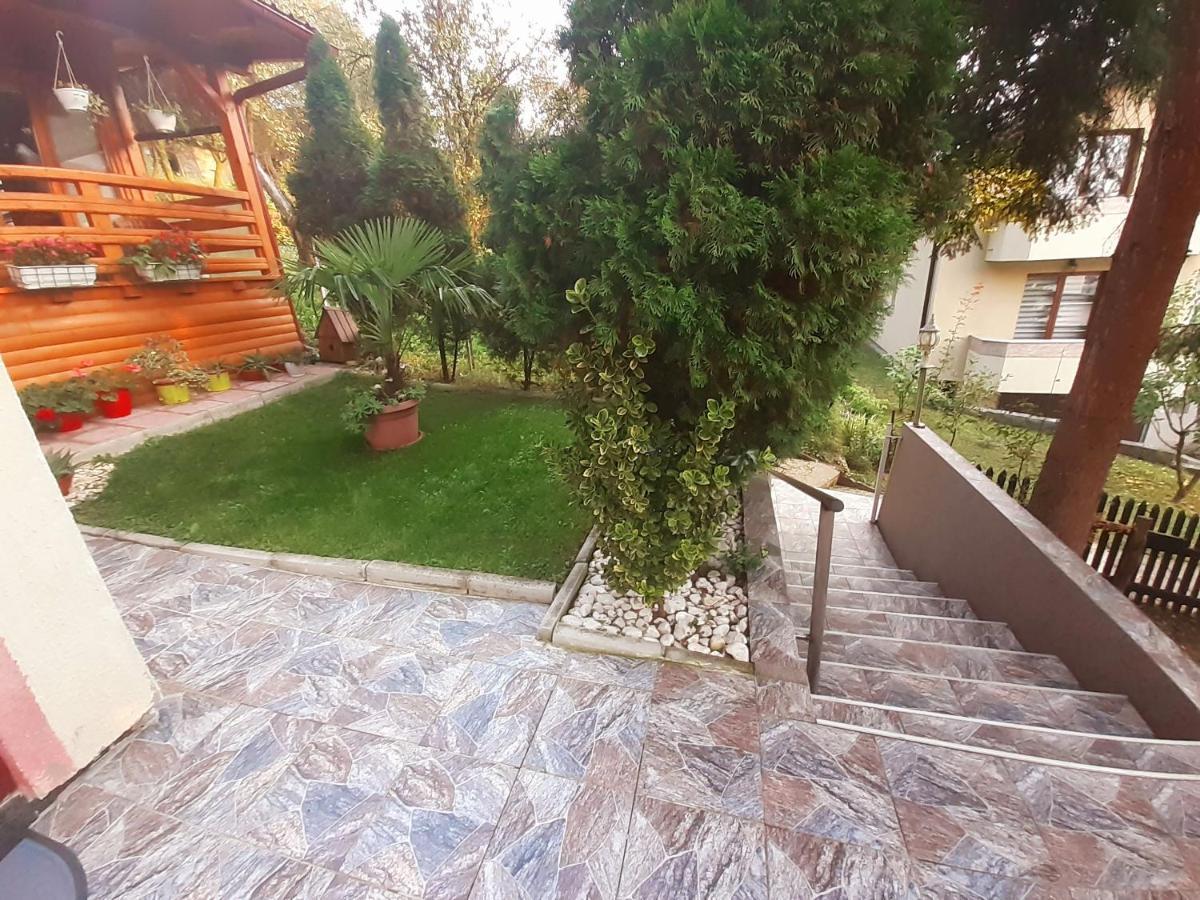 Obiteljski Apartman Borovi Visoko Exterior photo